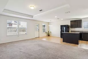 1613 Megan Creek Dr, Little Elm, TX 75068 - Photo 4