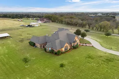 219 Mohundro Road, Ferris, TX 75125 - Photo 4