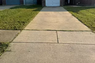 13627 Biggs St, Dallas, TX 75253 - Photo 2