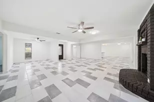 2707 Alamain Dr, Dallas, TX 75241 - Photo 12