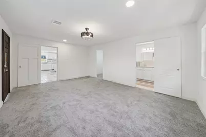 2707 Alamain Drive, Dallas, TX 75241 - Photo 32