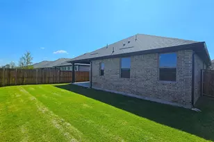 702 Roanoke Dr, Princeton, TX 75407 - Photo 32