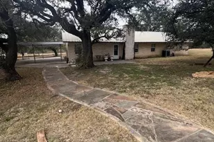 915 W Hwy 84 Hwy W, Mullin, TX 76864 - Photo 6