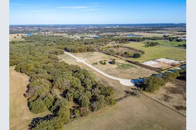 1201 Nottaway Court, Burleson, TX 76028 - Photo 24