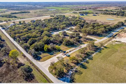 1212 Nottaway Court, Burleson, TX 76028 - Photo 10