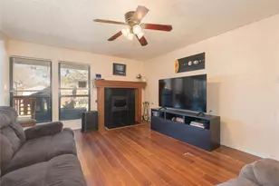 2005 Inverness Dr, Carrollton, TX 75007 - Photo 8