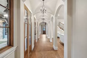 8129 San Fernando Way, Dallas, TX 75218 - Photo 4