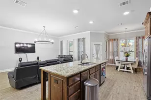 342 W Huffman St, Krum, TX 76249 - Photo 12