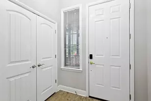 342 W Huffman St, Krum, TX 76249 - Photo 4