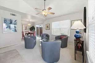 5642 Cedar Creek Dr, Benbrook, TX 76109 - Photo 8