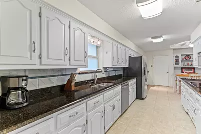 2401 Bluffton Drive, Plano, TX 75075 - Photo 22