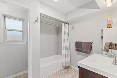 2401 Bluffton Drive, Plano, TX 75075 - Photo 32