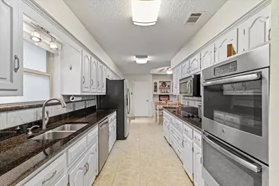 2401 Bluffton Drive, Plano, TX 75075 - Photo 20