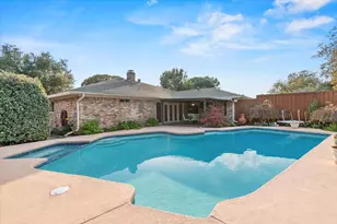 2401 Bluffton Dr, Plano, TX 75075 - Photo 36