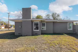 1803 4th St, Brownwood, TX 76801 - Photo 4