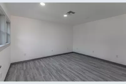 904 13th Street, Bridgeport, TX 76426 - Photo 10