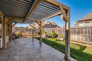 2301 Prairie Glen St, Lewisville, TX 75056 - Photo 22