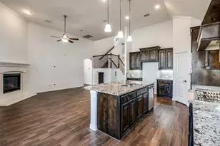 2301 Prairie Glen St, Lewisville, TX 75056 - Photo 10