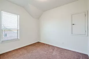 2301 Prairie Glen St, Lewisville, TX 75056 - Photo 18