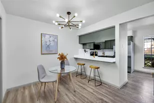 881 Dublin Dr, Richardson, TX 75080 - Photo 4