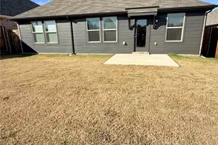 2210 Gustavus Dr, Sherman, TX 75092 - Photo 12