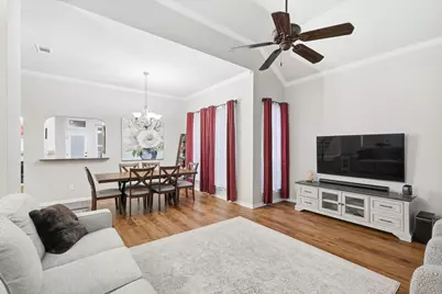 4506 Dorchester Court, Grapevine, TX 76051 - Photo 12