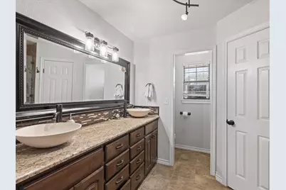 402 Brookview Drive, Decatur, TX 76234 - Photo 14