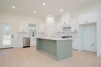 711 King Charles Road, Scroggins, TX 75480 - Photo 6