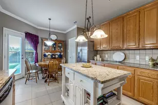 1605 San Carlos Dr, Van Alstyne, TX 75495 - Photo 12