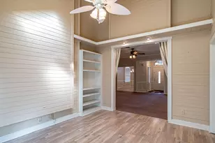 4018 View Point Dr, Granbury, TX 76048 - Photo 18