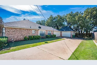 4018 View Point Drive, Granbury, TX 76048 - Photo 4