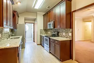 4018 View Point Dr, Granbury, TX 76048 - Photo 14