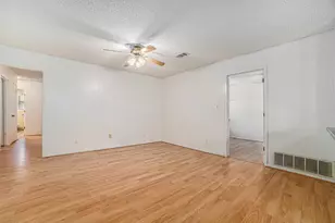 3407 Tipps Dr, Greenville, TX 75402 - Photo 8