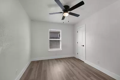 2933 Lucinda Lane, Fort Worth, TX 76119 - Photo 20