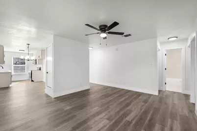 2933 Lucinda Lane, Fort Worth, TX 76119 - Photo 14