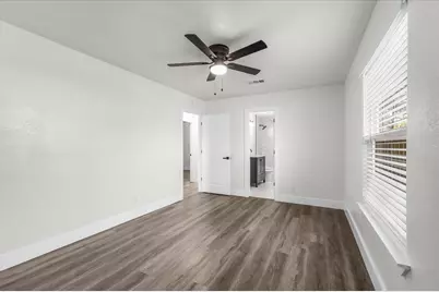 2933 Lucinda Lane, Fort Worth, TX 76119 - Photo 16