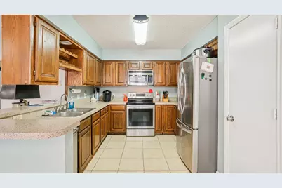 2450 Antler Trail, Lewisville, TX 75067 - Photo 10