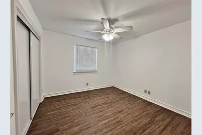 725 Danish Drive, Grand Prairie, TX 75050 - Photo 14