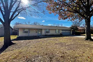 725 Danish Dr, Grand Prairie, TX 75050 - Photo 2