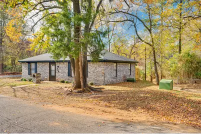 740 10th Street SE, Paris, TX 75460 - Photo 2