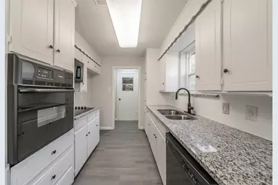 412 Bart Street, Keller, TX 76248 - Photo 12