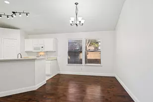 1075 Port Sullivan Dr, Little Elm, TX 75068 - Photo 8