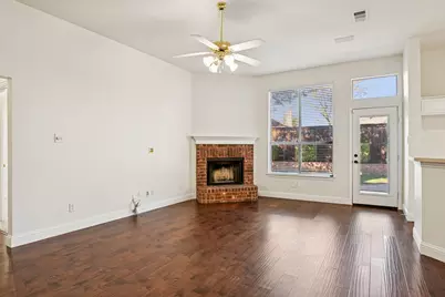 1075 Port Sullivan Drive, Little Elm, TX 75068 - Photo 6