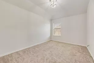 1821 Ridge Creek Ln, Aubrey, TX 76227 - Photo 20