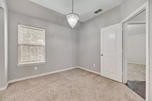 1821 Ridge Creek Ln, Aubrey, TX 76227 - Photo 16