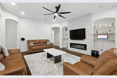 628 Four Stones Boulevard, Lewisville, TX 75056 - Photo 22