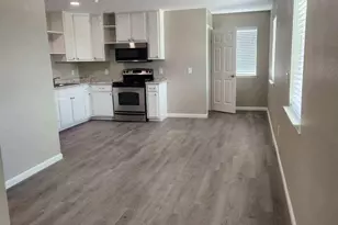 1317 E Main St, Gun Barrel City, TX 75156 - Photo 6