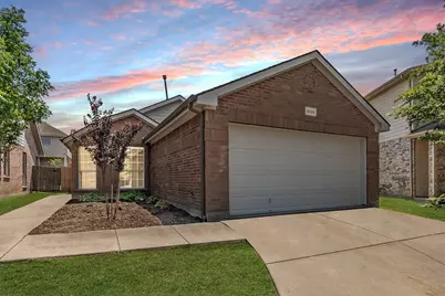 3028 Thicket Bend Court, Fort Worth, TX 76244 - Photo 2