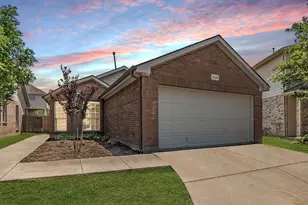 3028 Thicket Bend Ct, Fort Worth, TX 76244 - Photo 2