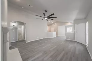 3028 Thicket Bend Ct, Fort Worth, TX 76244 - Photo 8